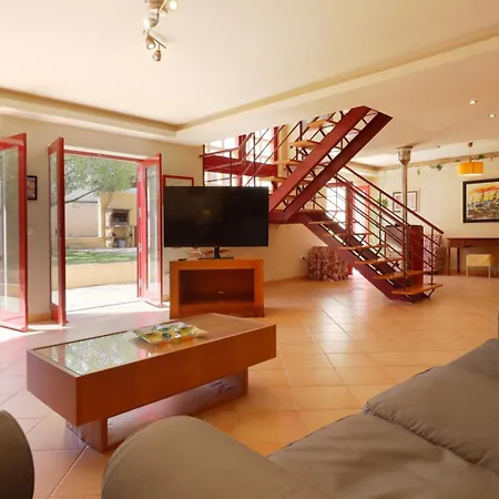 Holiday home Casa Palheiro Amarelo Da Biarritz