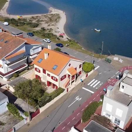 Casa Palheiro Amarelo Da Biarritz *