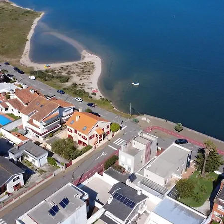 Casa Palheiro Amarelo Da Biarritz * Costa Nova